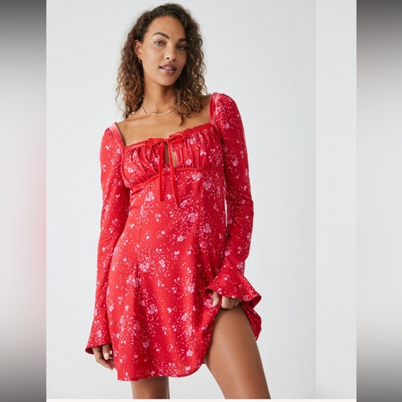 Free People Dresses & Skirts - Free People Tess Mini Dress NWT - Size XS